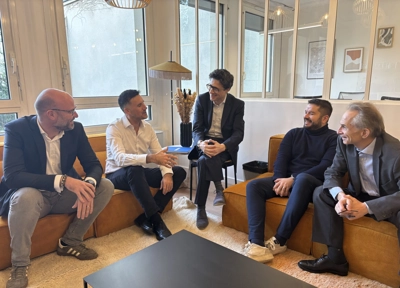 Jon in Paris Jon in Paris