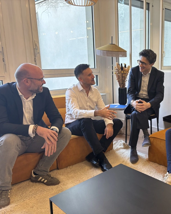 Jon in Paris Jon in Paris