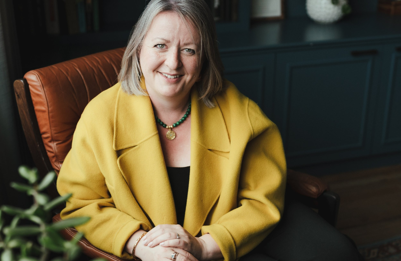 Jenni Emmeri Headshot