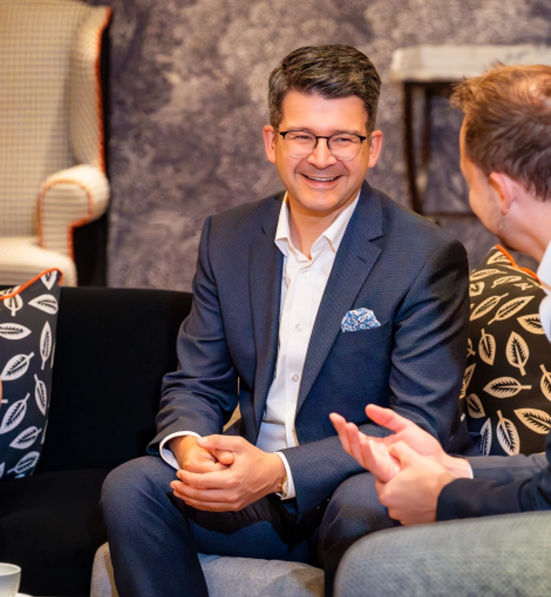 Patric and Emily have a chat Patric and Emily have a chat